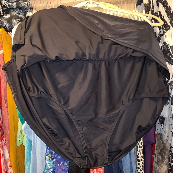๐HP๐ Black Swimsuits For All Shore Club Skirt Bikini Bottom, size 28 - Picture 3 of 9